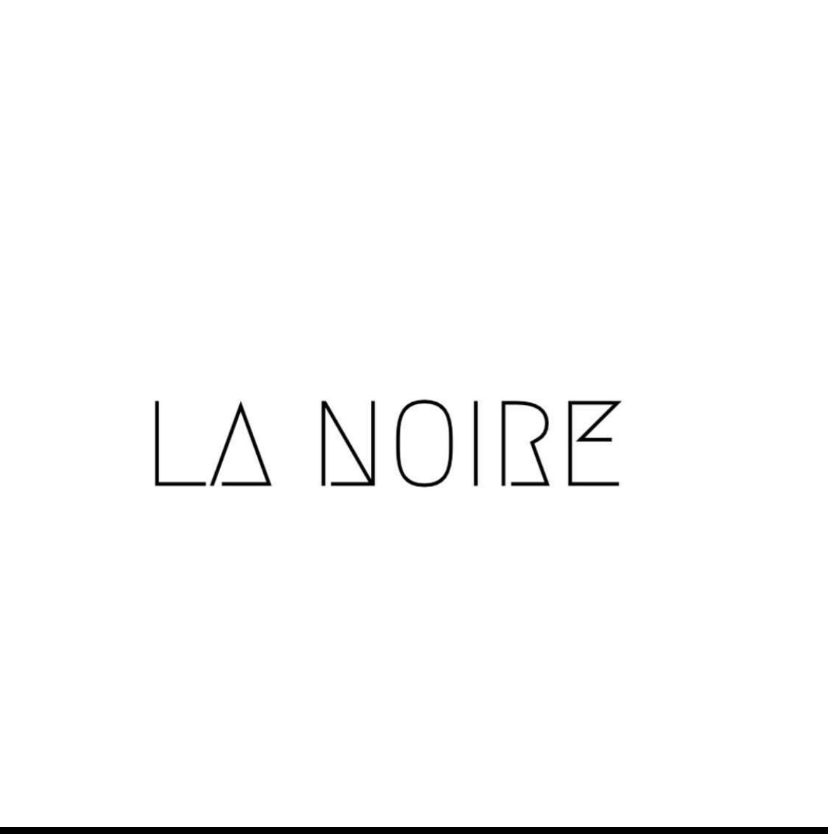 LA NOIRE